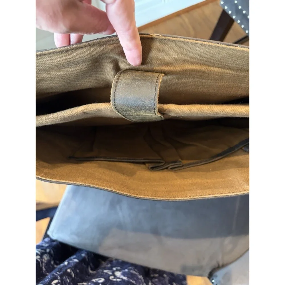 KomalC Brown Tan Buffalo Leather Briefcase Laptop Messenger Satchel Bag 16
